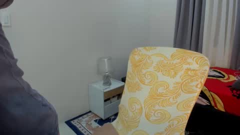 kaley online show from February 27, 1:38 am