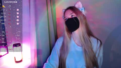 Snapshot of ohiko4545 chatting on November 11, 1:55 pm katarina online show from November 11, 1:55 pm