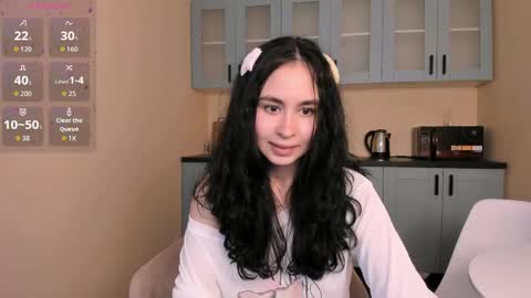 Maria online show from May 24, 5:23 am