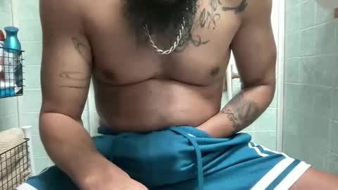 Snapshot of ohmygoddaddy chatting on February 9, 12:47 am ohmygoddaddy online show from February 9, 12:47 am