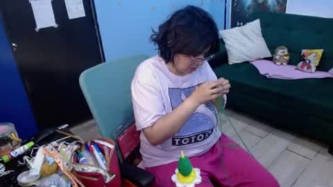 ohmysqueak online show from July 6, 3:47 am