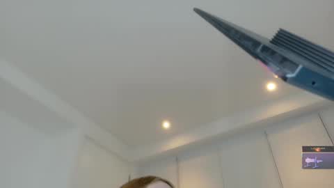 Snapshot of ohmysweetkitty chatting on February 22, 5:22 pm Lyz online show from February 22, 5:22 pm