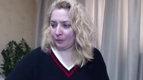 Iren online show from March 3, 7:14 am