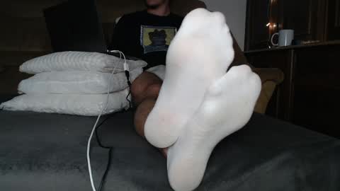 okayletschill online show from April 10, 11:09 pm