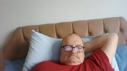 old_fkr online show from December 23, 10:32 am