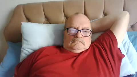 old_fkr online show from December 31, 9:42 am