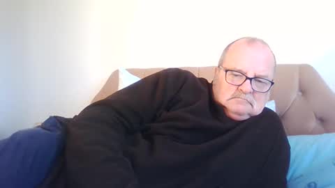 old_fkr online show from January 9, 11:47 am