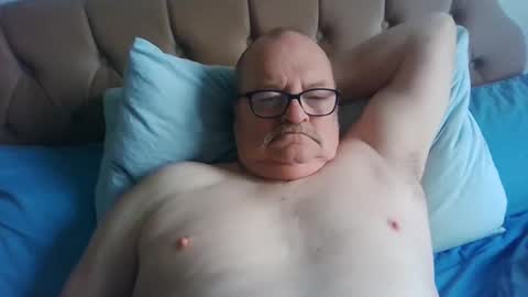 old_fkr online show from February 17, 9:46 am