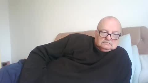 old_fkrr_ online show from October 31, 11:11 am