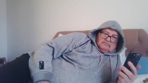 old_fkrr_ online show from November 24, 12:38 pm