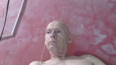 Snapshot of oldbuthorny62 chatting on July 13, 2:31 pm oldbuthorny62 online show from July 13, 2:31 pm
