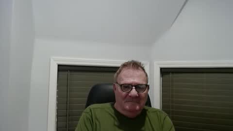 oldguybigd online show from February 25, 4:44 am