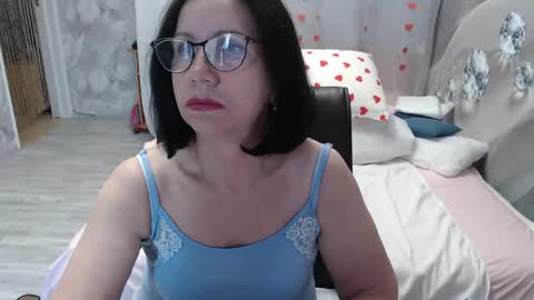 OlgaHottie online show from May 22, 11:21 pm