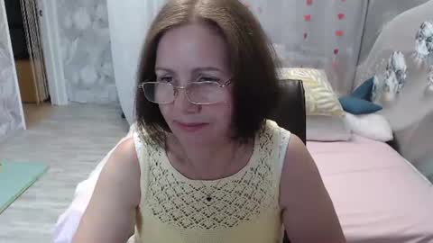 OlgaHottie online show from July 27, 12:17 am