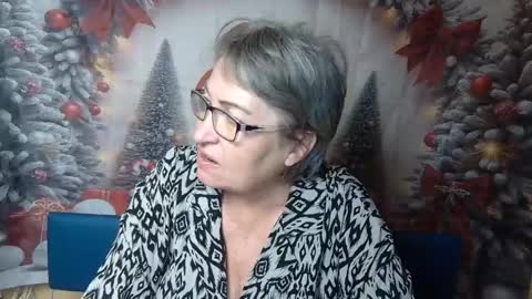 Snapshot of olgaluck chatting on December 22, 7:38 am OlgaLuck online show from December 22, 7:38 am