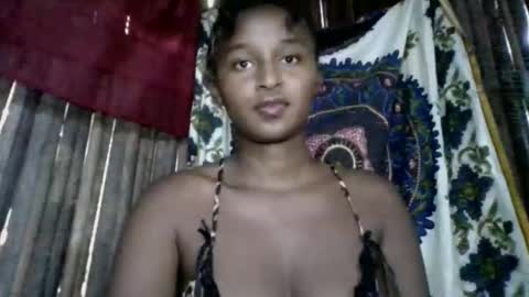 olinah610 online show from March 30, 6:03 am