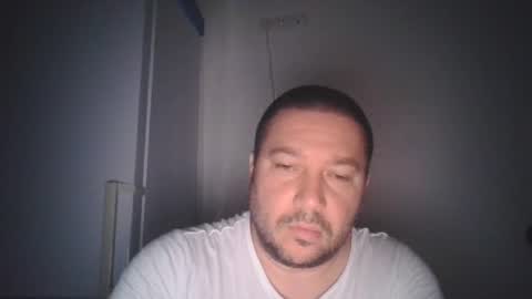Snapshot of oliver841119 chatting on July 10, 11:07 pm Oliver84 online show from July 10, 11:07 pm