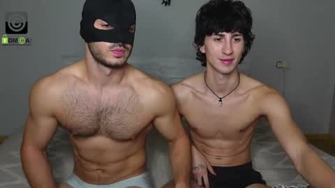 Snapshot of oliver_baker chatting on October 3, 4:48 pm Oliver  Kaen online show from October 3, 4:48 pm