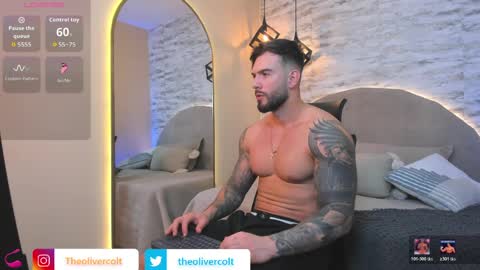 Snapshot of oliver_colt__ chatting on March 22, 2:53 pm oliver_colt__ online show from March 22, 2:53 pm