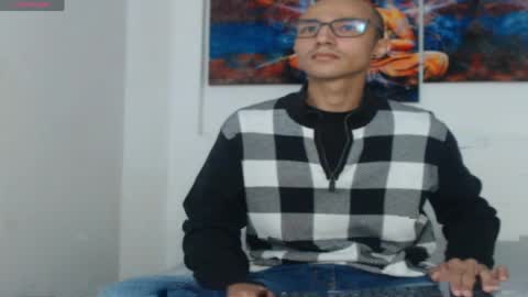 oliver_goldberg online show from April 8, 1:33 pm