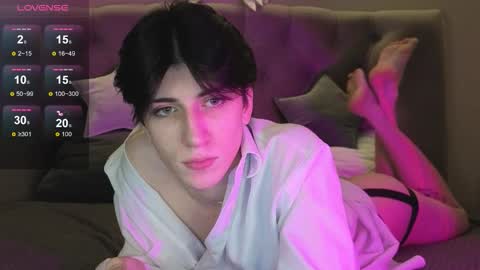 oliver online show from February 1, 8:40 pm