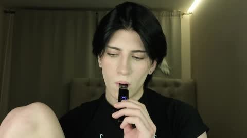 oliver online show from April 15, 7:58 pm