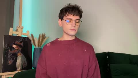 oliverlawrence online show from May 28, 12:24 pm