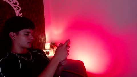 Snapshot of olivermorgan69 chatting on January 21, 5:51 pm Oliver online show from January 21, 5:51 pm