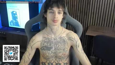 Snapshot of oliverrgroove chatting on February 5, 2:22 pm oliverrgroove online show from February 5, 2:22 pm