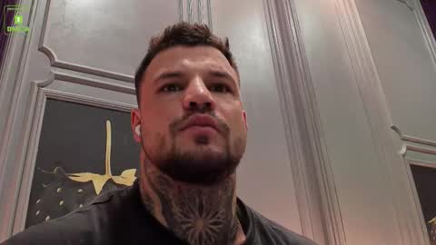 OliverSport online show from March 1, 11:01 am