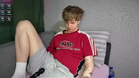 Snapshot of olivertasty chatting on May 20, 4:57 pm oliver online show from May 20, 4:57 pm