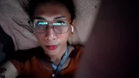 Snapshot of olivia0624 chatting on April 8, 2:22 am Horny Alana online show from April 8, 2:22 am