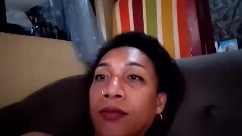 Snapshot of olivia0624 chatting on April 24, 6:27 am Horny Alana online show from April 24, 6:27 am