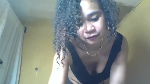 olivia9794 online show from June 30, 11:11 am