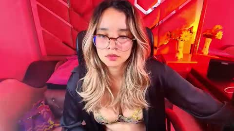  OLIVIA  online show from November 11, 3:28 am