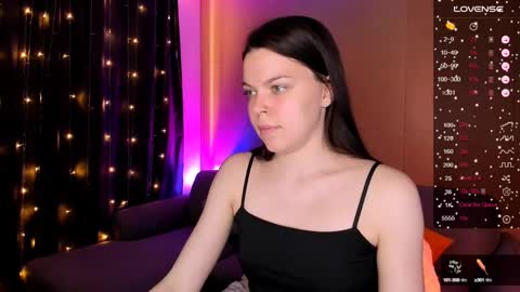 Olivia online show from February 25, 5:19 am