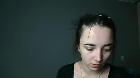 Olivia online show from December 5, 3:41 pm