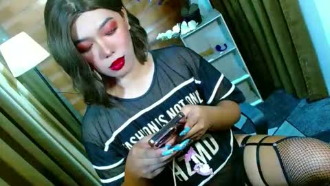 Snapshot of olivia_the_temptress27 chatting on April 29, 9:13 am Miss OLIVIA online show from April 29, 9:13 am