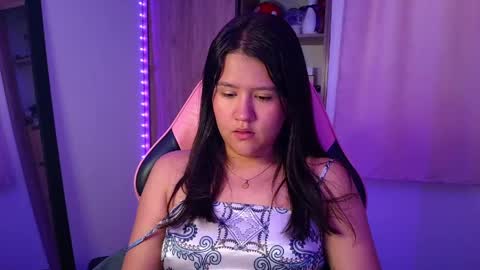 Olivia online show from April 7, 12:16 pm