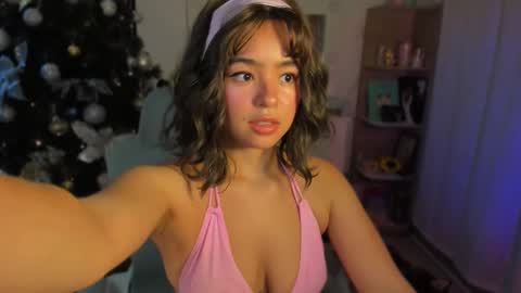 Olivia online show from November 18, 8:19 am