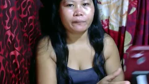 olivia_z online show from April 15, 12:34 pm