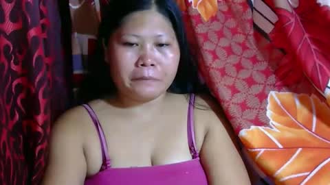 Snapshot of olivia_z chatting on April 20, 3:42 am olivia_z online show from April 20, 3:42 am