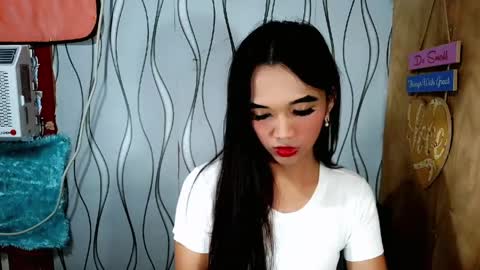 Snapshot of olivianiczxasshieerrraa6 chatting on April 24, 9:50 pm NICOLE online show from April 24, 9:50 pm