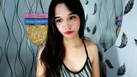Snapshot of olivianiczxasshieerrraa6 chatting on May 27, 6:16 pm NICOLE online show from May 27, 6:16 pm