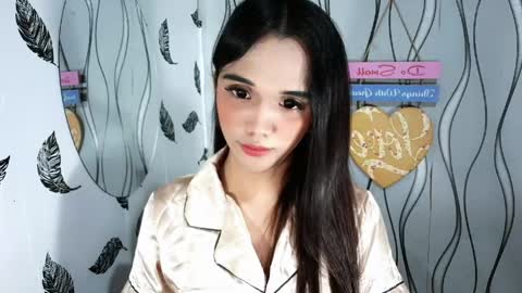 Snapshot of olivianiczxasshieerrraa6 chatting on June 2, 7:05 pm NICOLE online show from June 2, 7:05 pm