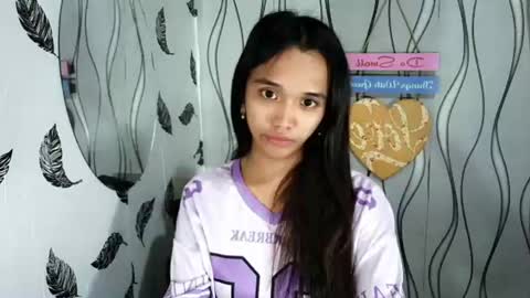 Snapshot of olivianiczxasshieerrraa6 chatting on June 15, 10:39 am NICOLE online show from June 15, 10:39 am