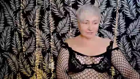 Snapshot of oliviaoskar_ chatting on September 18, 11:34 am Kelly online show from September 18, 11:34 am