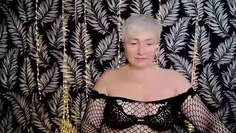 Snapshot of oliviaoskar_ chatting on September 20, 11:11 am Kelly online show from September 20, 11:11 am