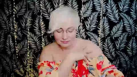 Snapshot of oliviaoskar_ chatting on March 14, 1:38 pm Kelly online show from March 14, 1:38 pm