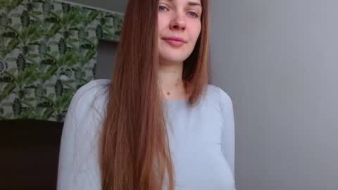 Olivia online show from April 11, 4:39 am